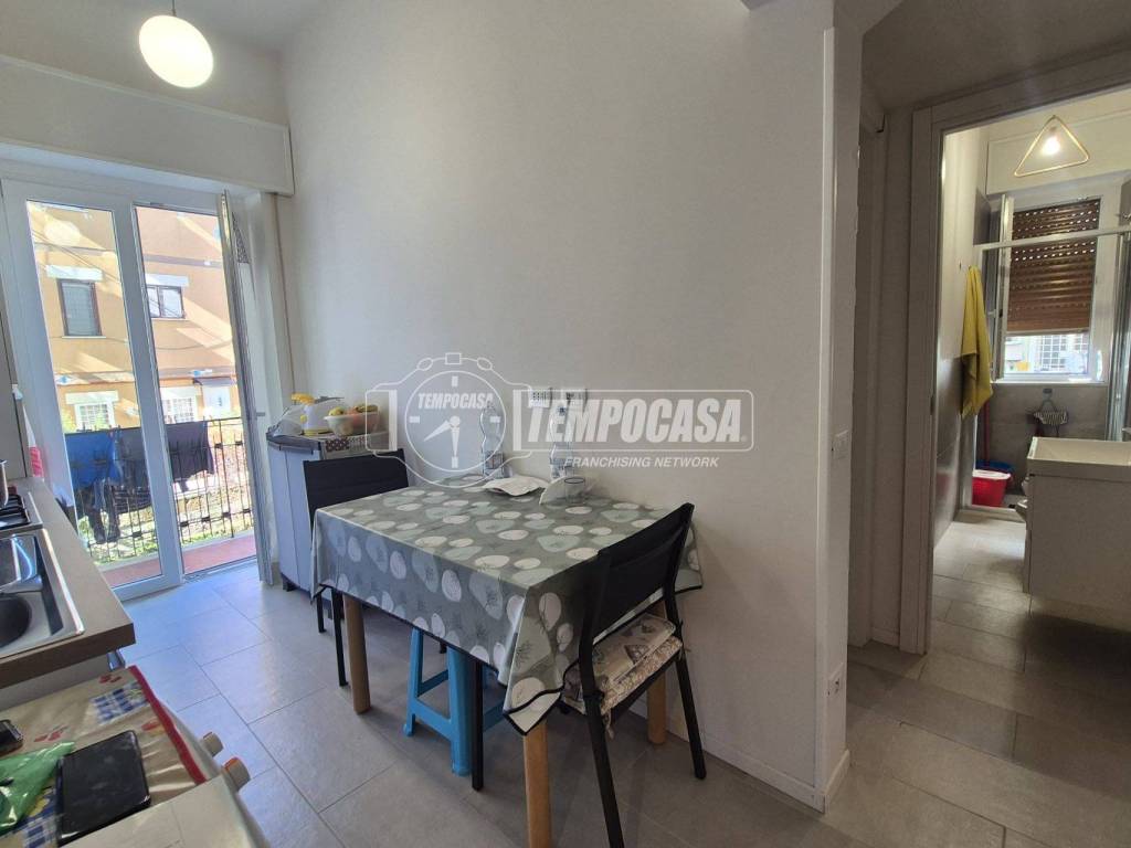 Appartamento a Roma in Via Angelo Fava 52 - Foto 2