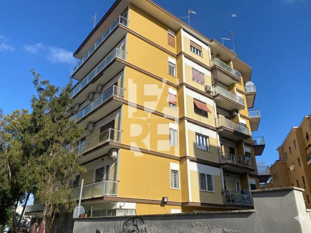 Appartamento a Roma in Via di San Tommaso d'Aquino, 116 - Foto 2