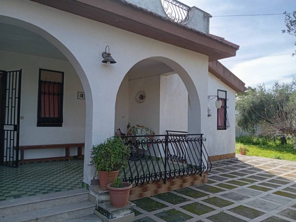 Villa a Capaci in Via Sergente Salvatore Scalici - Foto 2