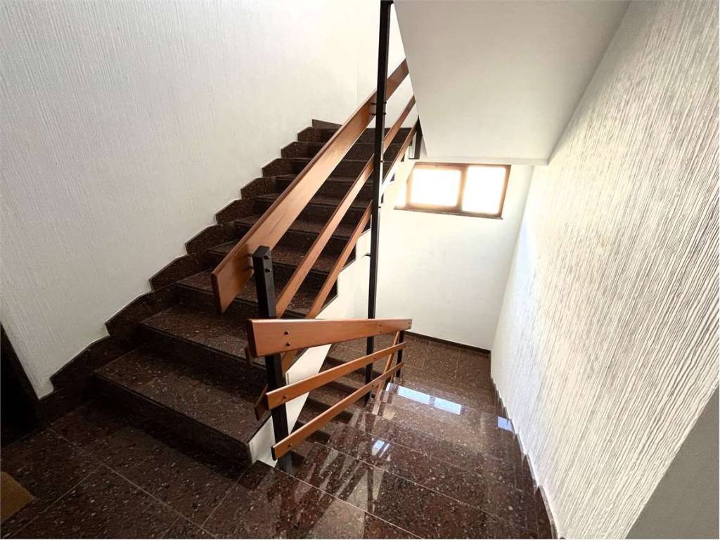 Appartamento a Brindisi in Viale Belgio, 12 - Foto 3