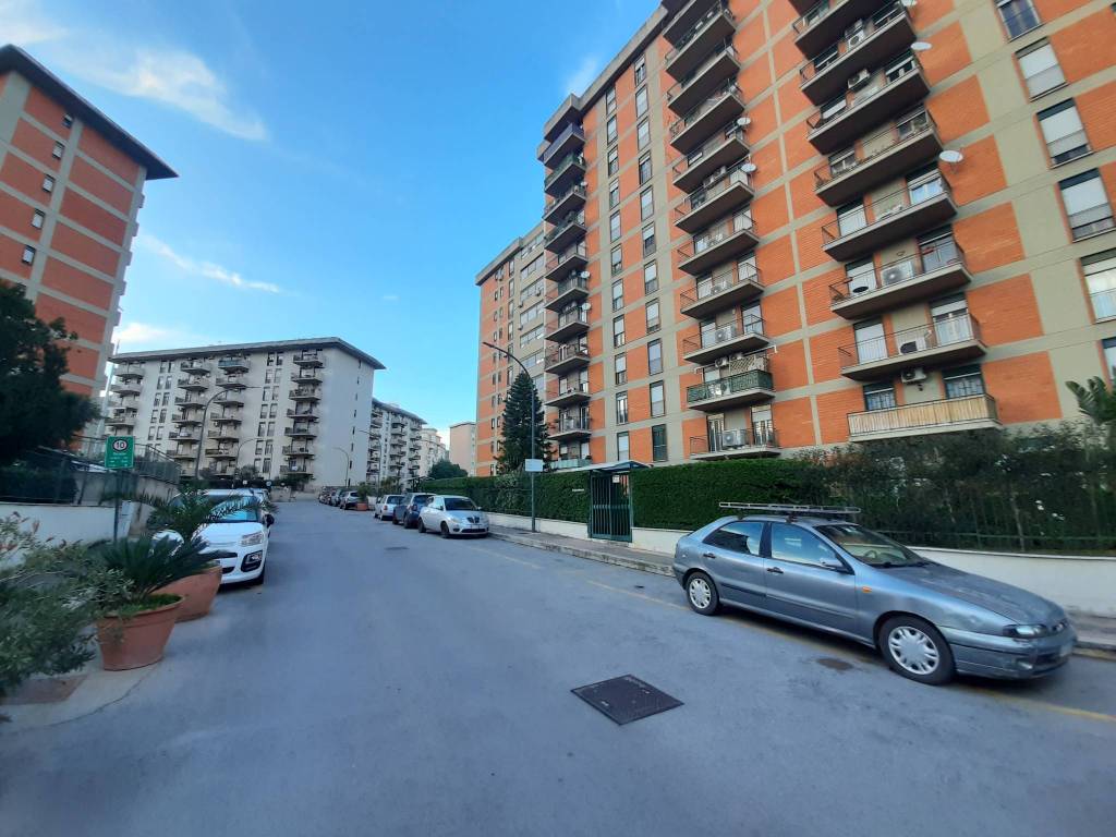 Appartamento a Palermo in Via Bartolomeo Berrettaro - Foto 2