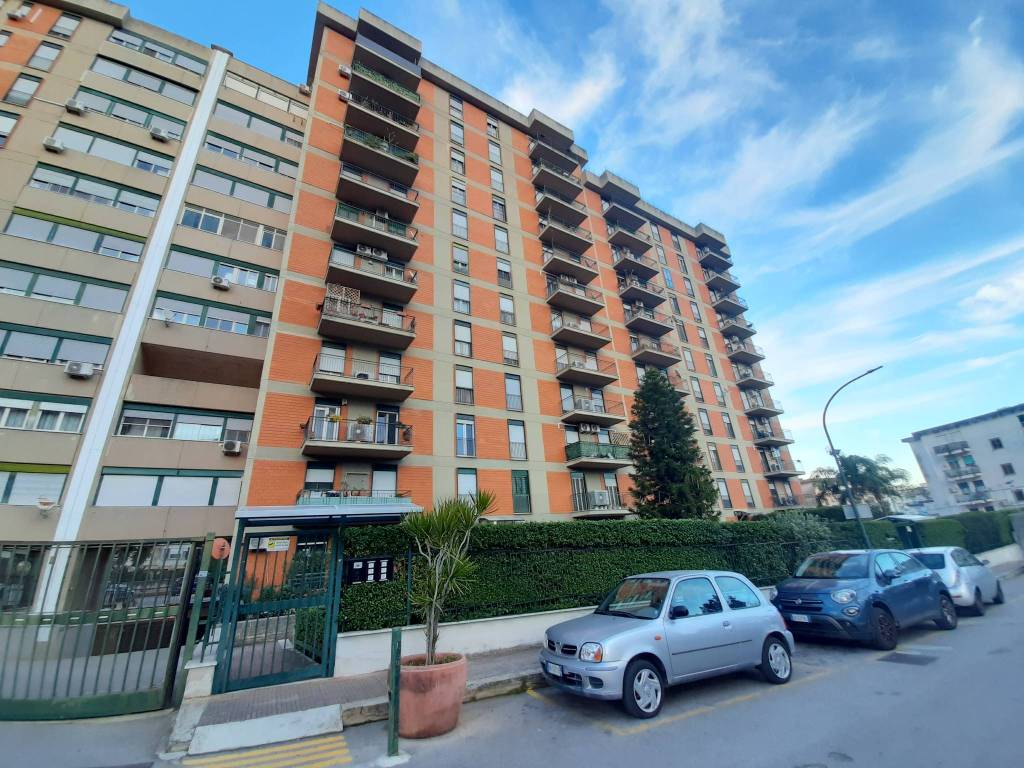 Appartamento a Palermo in Via Bartolomeo Berrettaro - Foto 4