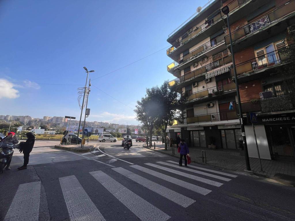 Appartamento a Napoli in Via dell'Epomeo - Foto 5
