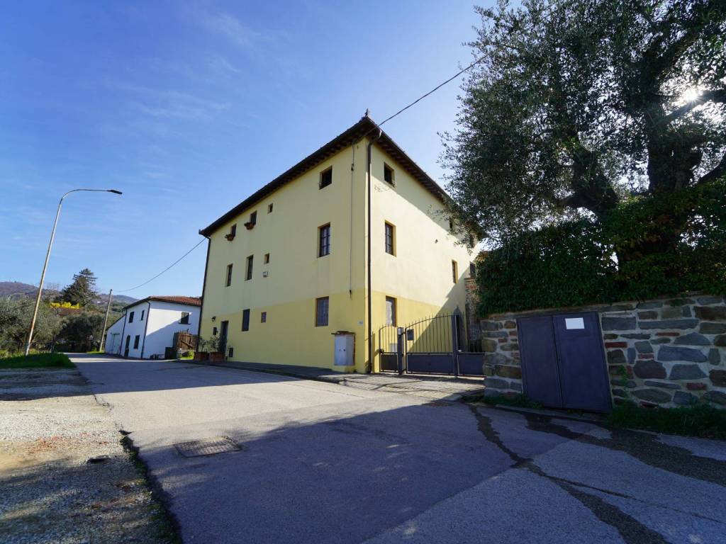 Appartamento a Lamporecchio in Via Ceppeto, 64 - Foto 4