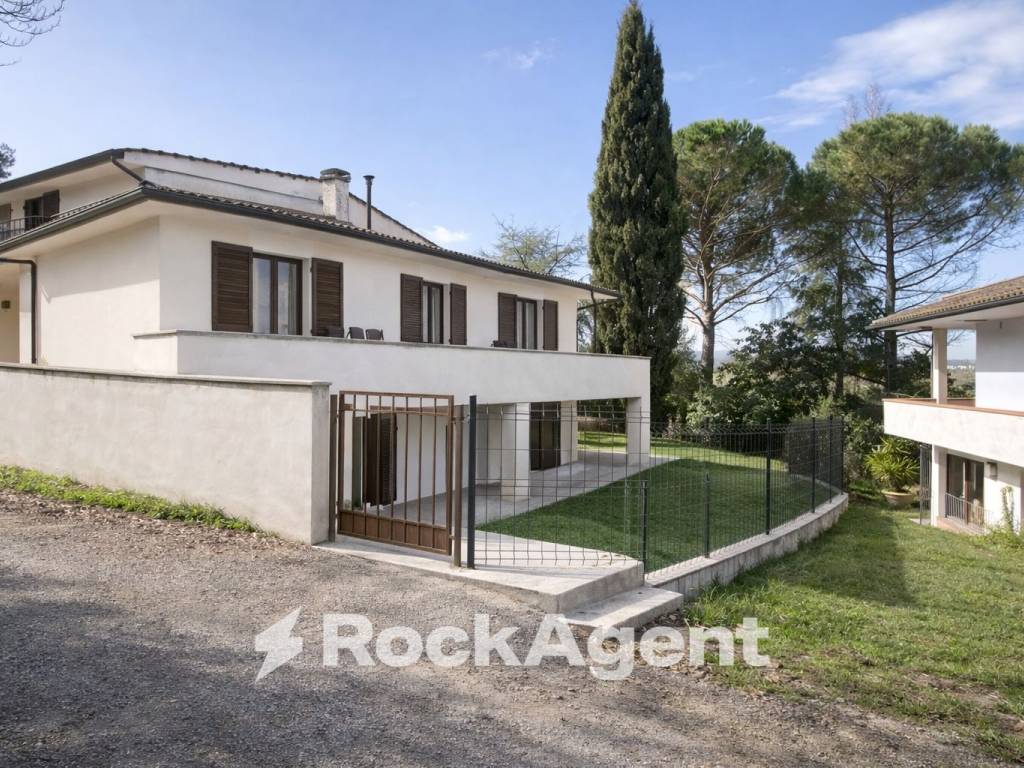 Villa a Peccioli in Viale Mazzini, 41/B - Foto 2
