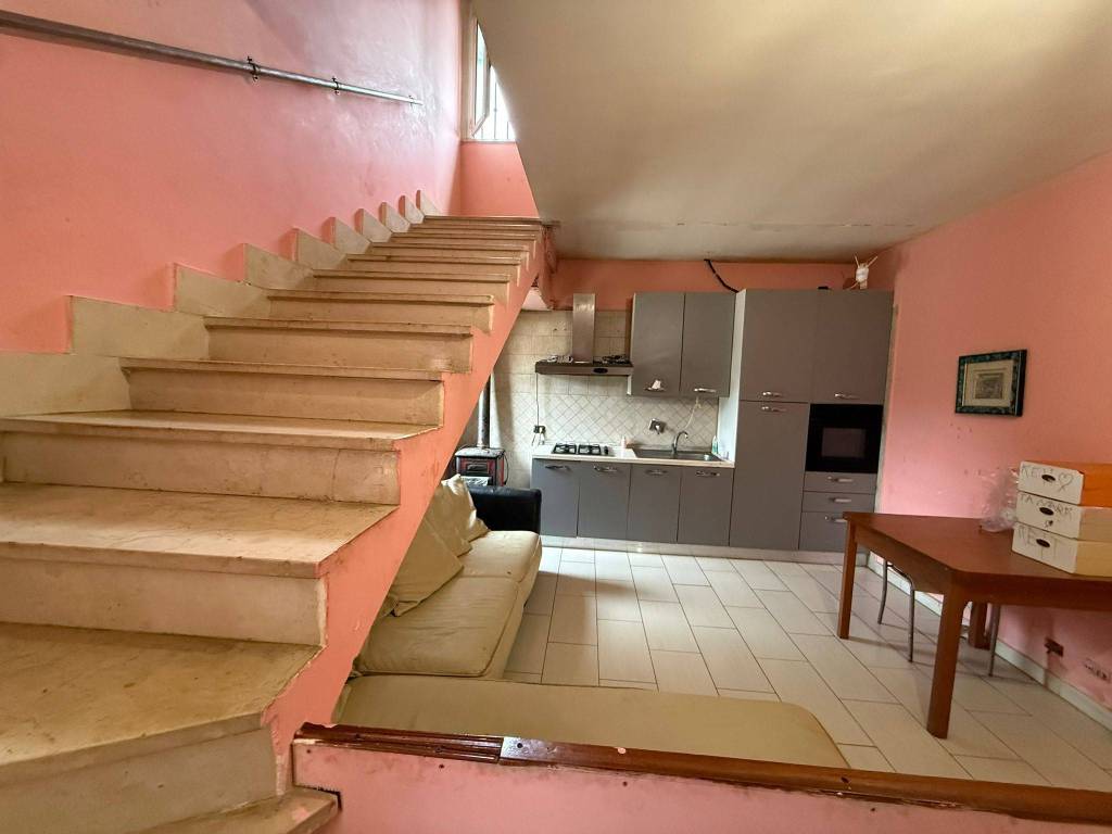 Villa a Aprilia in Via delle Tortore - Foto 3