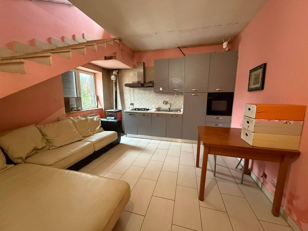 Villa a Aprilia in Via delle Tortore - Foto 4