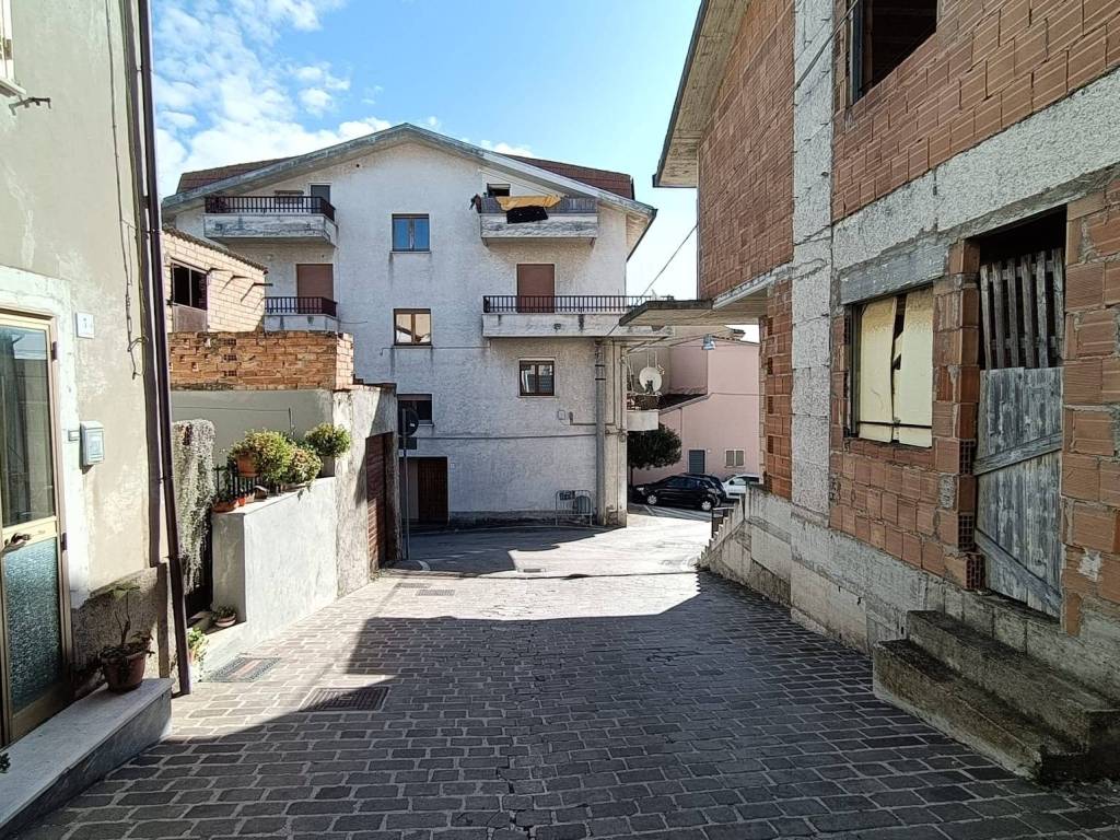 Casa indipendente a Castel frentano in Via San Giorgio - Foto 2