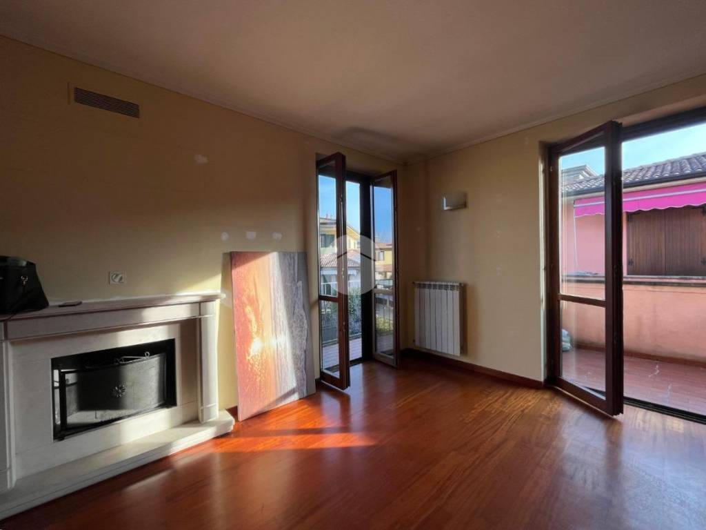 Appartamento a Erbusco in Via B. Portinari - Foto 2