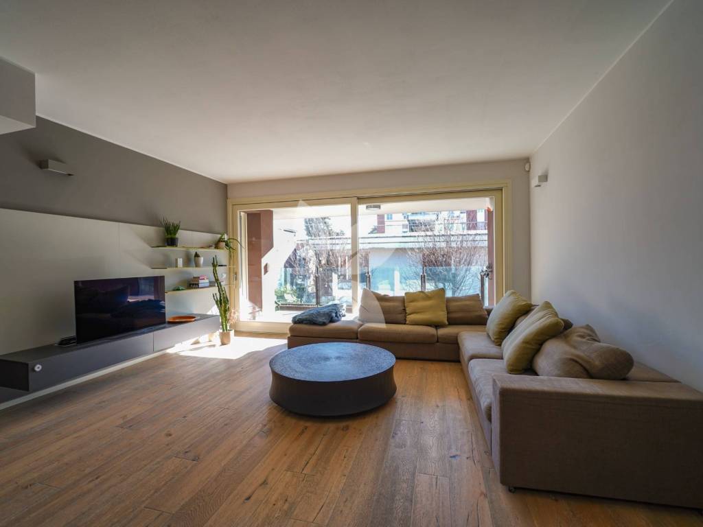 Appartamento a Parma in Strada Traversetolo, 15 - Foto 2