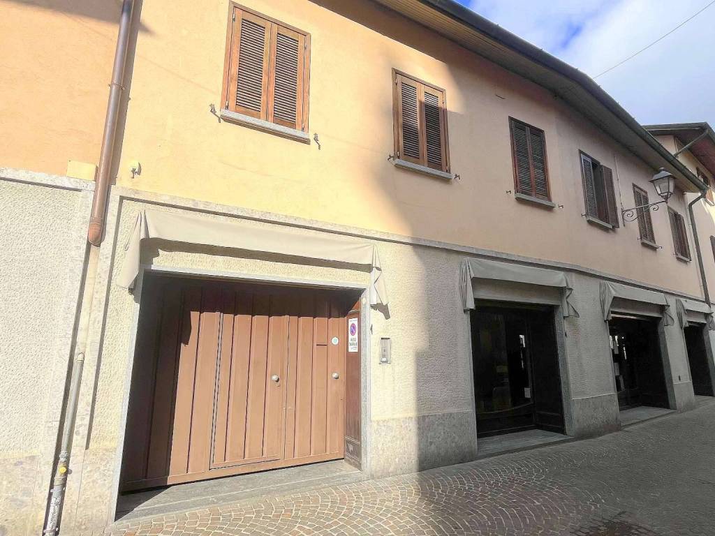 Rustico / casale a Vimercate in via Santa Marta 1 - Foto 2