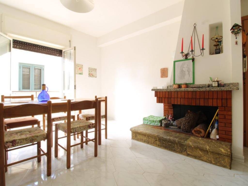 Appartamento a Torraca in Via seconda trinità - Foto 3