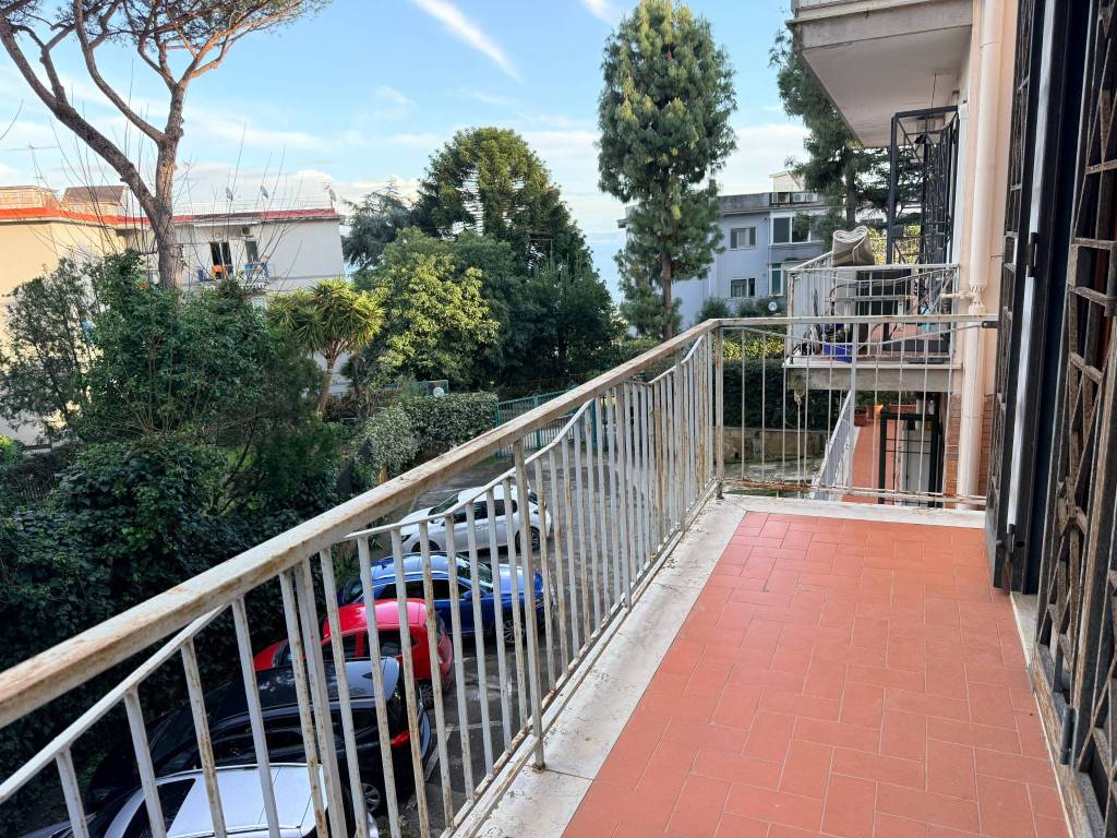 Appartamento a Napoli in Via Posillipo, 69 - Foto 2
