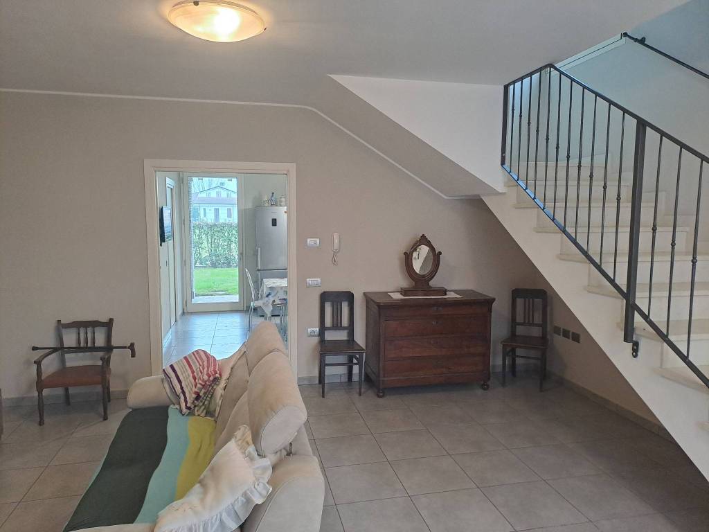 Villa a Commessaggio in Via Giovanni XXIII - Foto 5