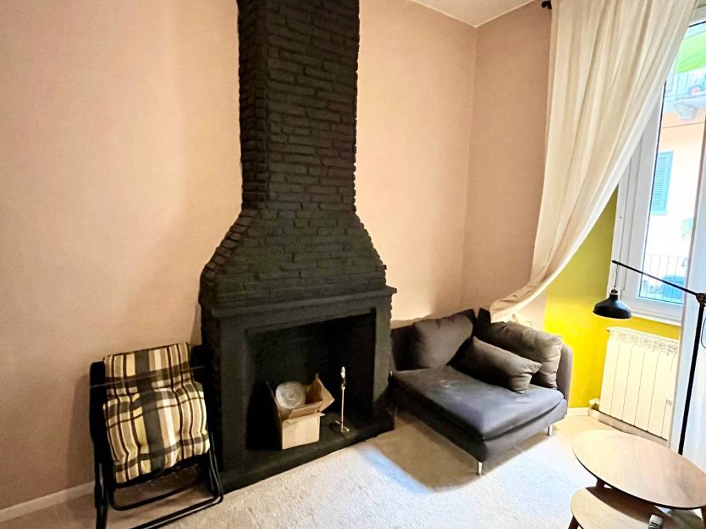 Appartamento a Como in Via Armando Diaz, 11 - Foto 2