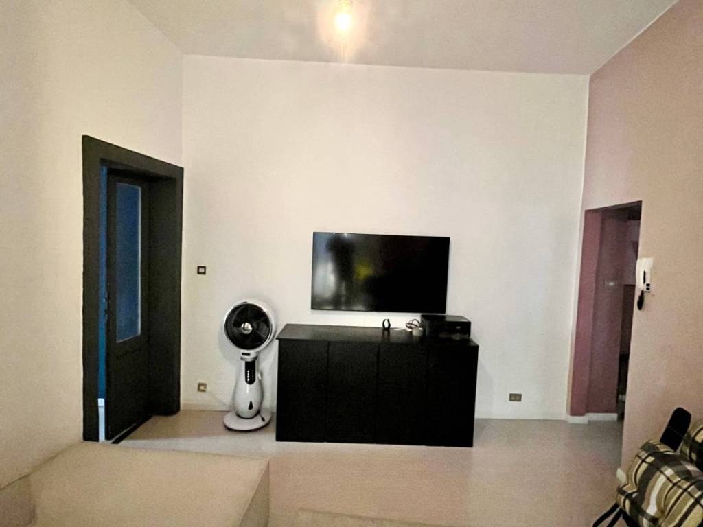 Appartamento a Como in Via Armando Diaz, 11 - Foto 4