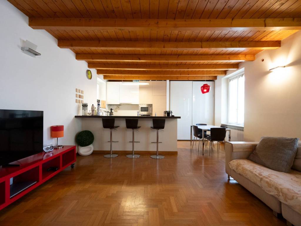 Appartamento a Gallarate in Via Felice Cavallotti, 10 - Foto 2