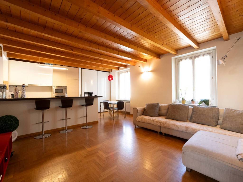 Appartamento a Gallarate in Via Felice Cavallotti, 10 - Foto 3