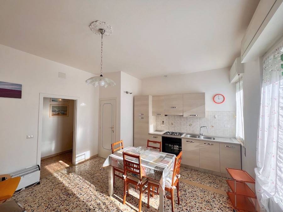 Appartamento a Rosignano marittimo in Via Adriano Cecioni, 10 - Foto 2