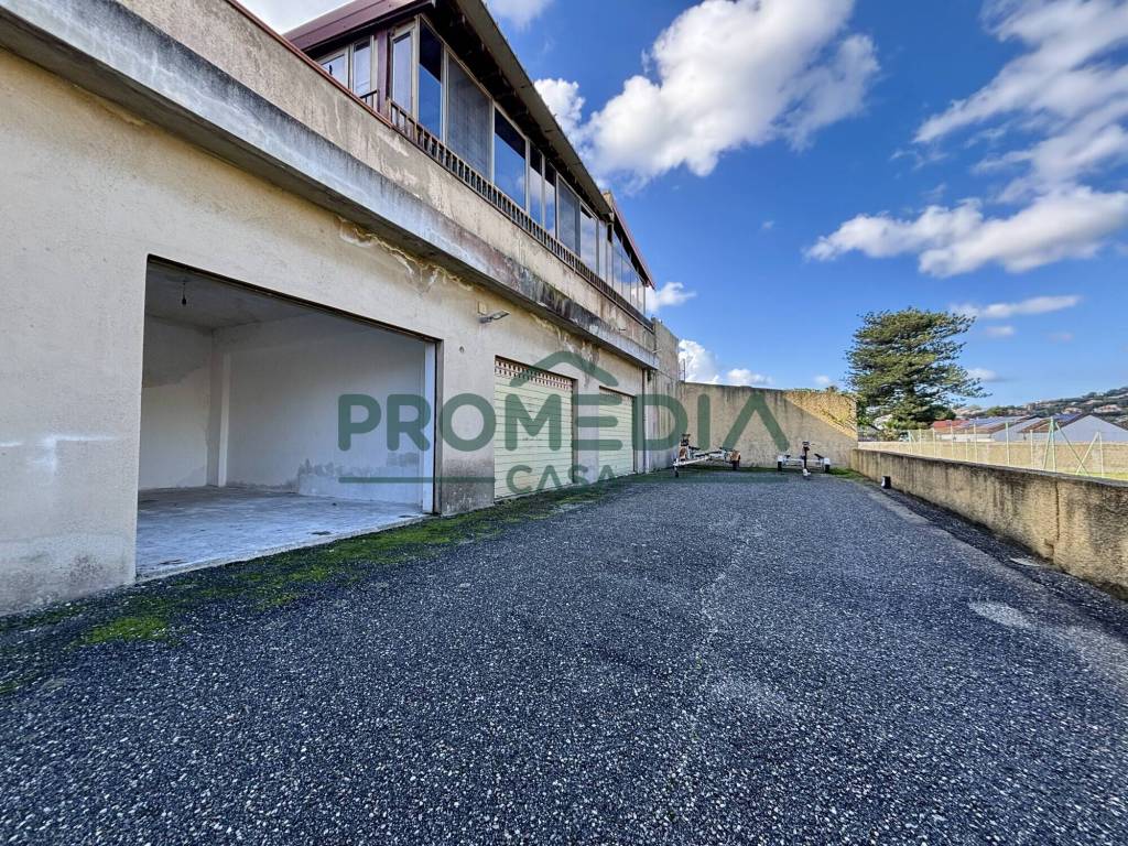 Box / garage a Messina in Via Circuito, 32 - Foto 4