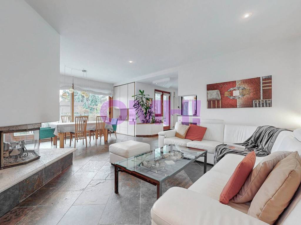 Appartamento a Busto arsizio in via Bellaria, 8 - Foto 2