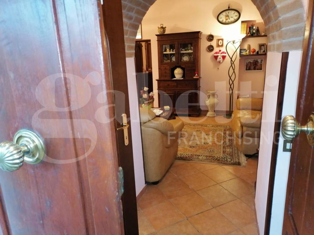 Appartamento a Massa marittima in Via Gai Niccioleta - Foto 3