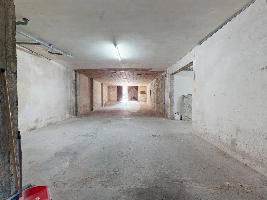 Box / garage a Oria in Via Cavour - Foto 4