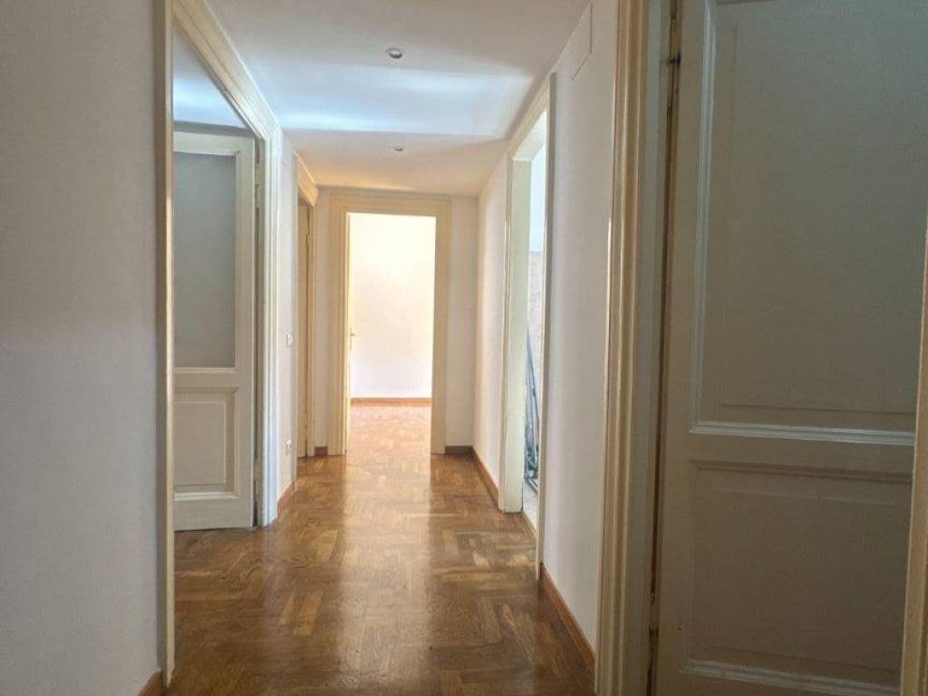 Appartamento a Roma in Via Rodi, 8 - Foto 4