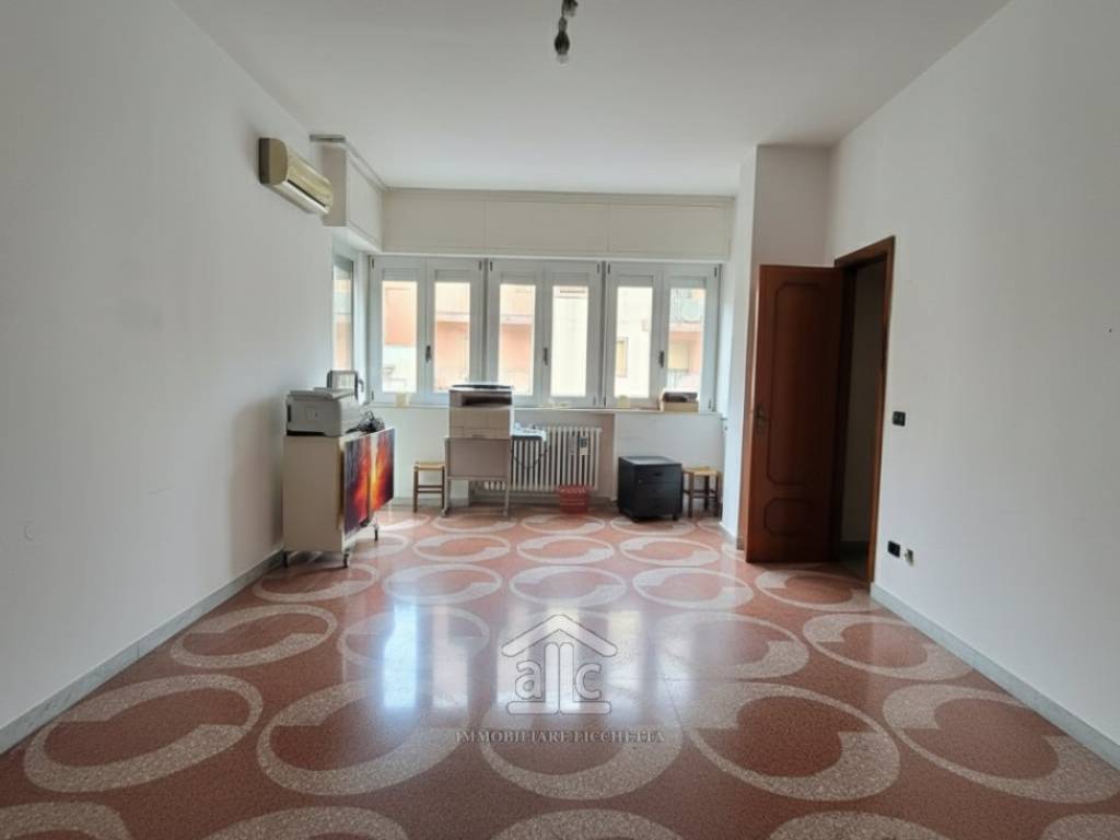 Appartamento a Lecce in Via Duca degli Abruzzi 57 - Foto 5