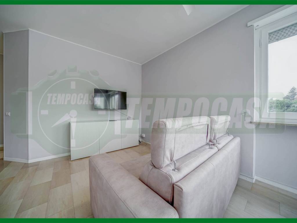 Appartamento a Gallarate in Via vittorio veneto - Foto 2