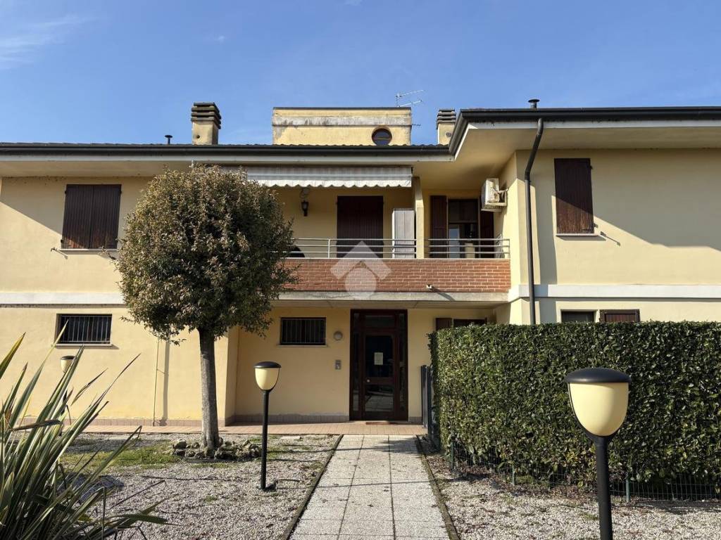 Appartamento a Suzzara in Via Licausi, 17 - Foto 2