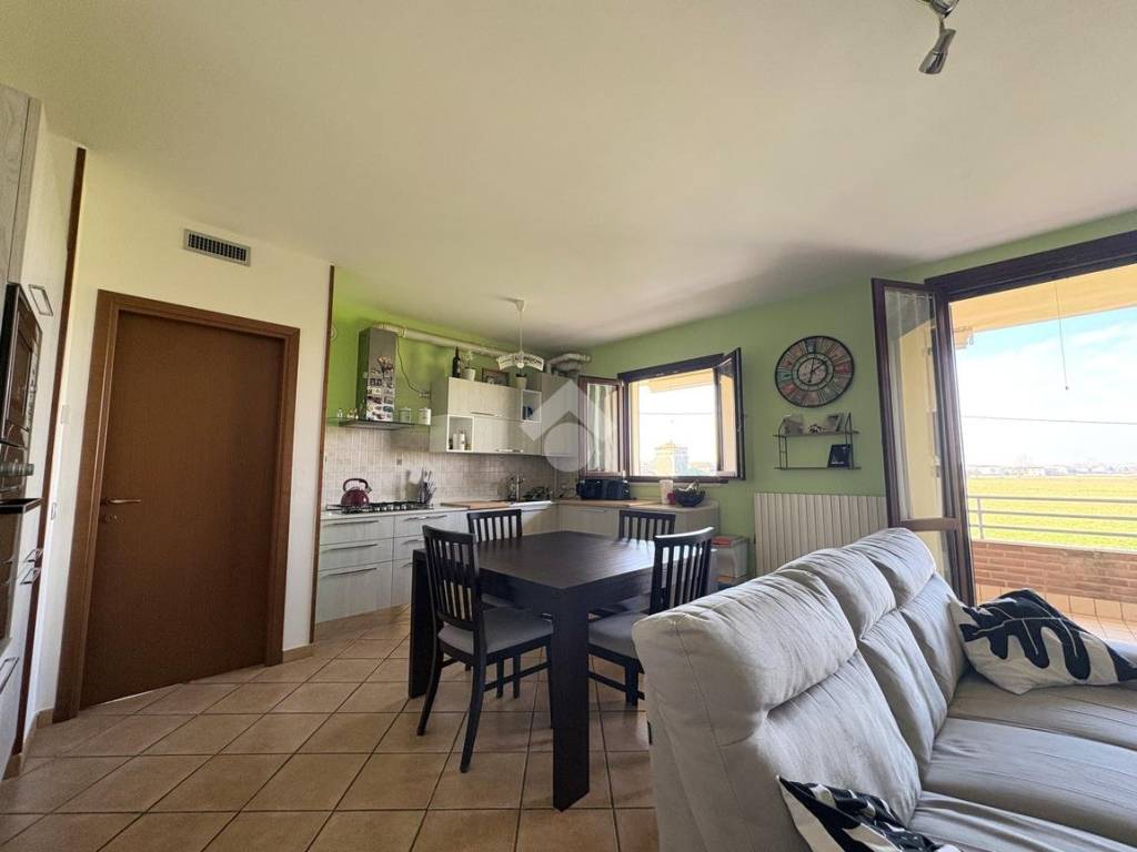 Appartamento a Suzzara in Via Licausi, 17 - Foto 4