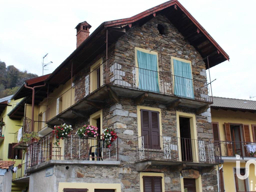 Rustico / casale a San bernardino verbano in Piazza MARTIRI DELLA VALGRANDE - Foto 2