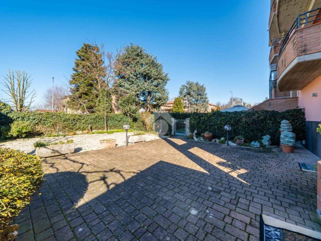 Appartamento a Reggio emilia in VIA OVIDIO, 1 - Foto 2