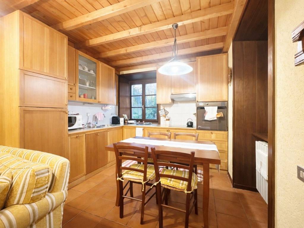 Attico / mansarda a Chiesa in valmalenco in Via Franco Sampietro, 4 - Foto 4