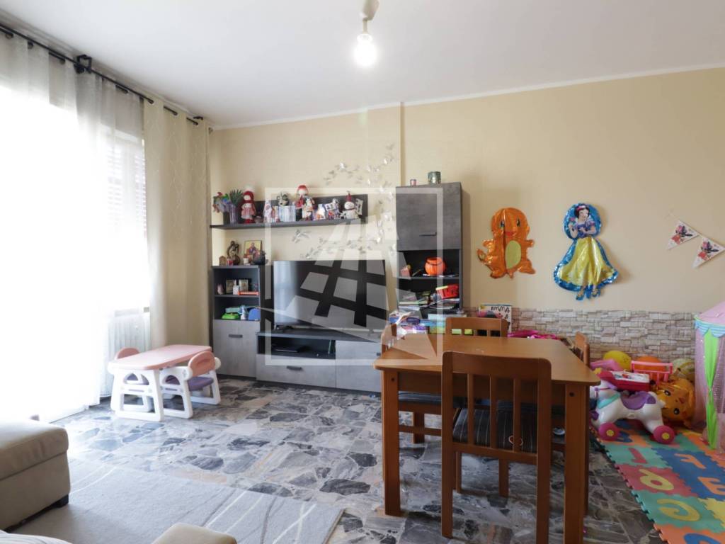 Appartamento a Reggio emilia in Via Giuseppe Guicciardi, 4 - Foto 2