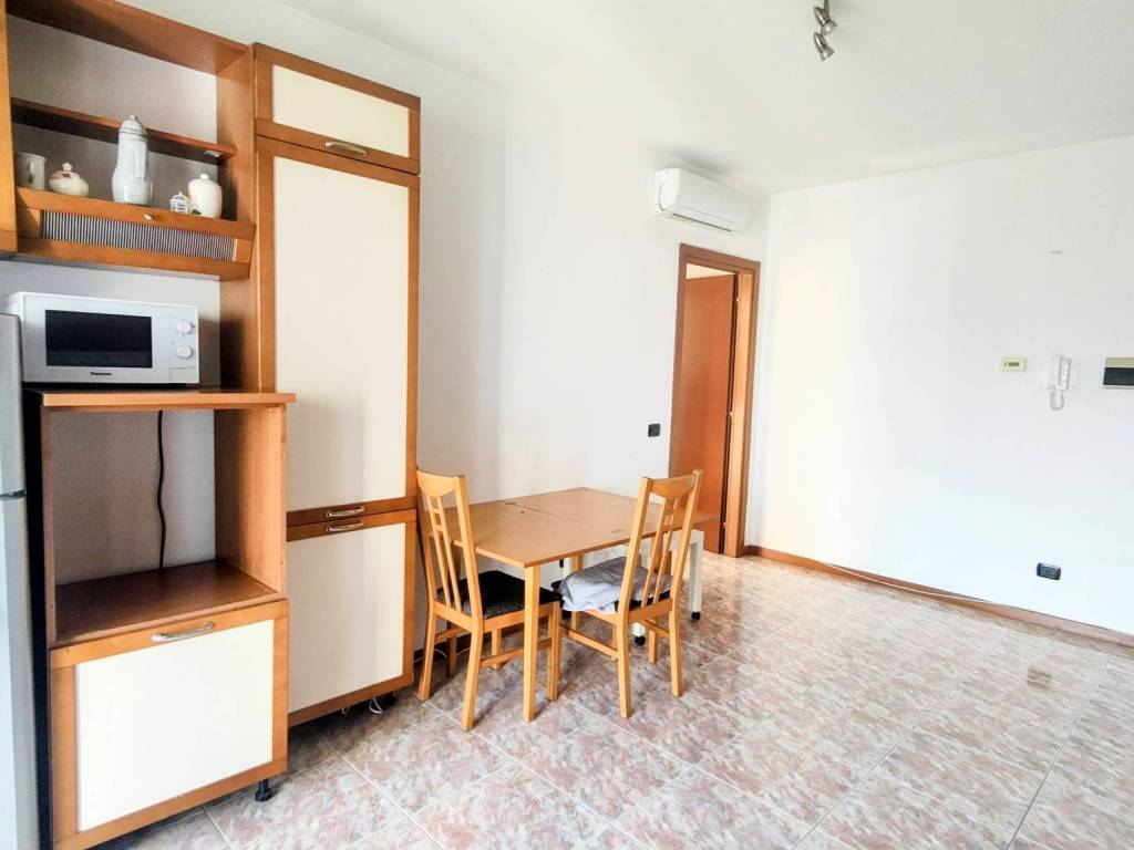 Appartamento a Cornaredo in Via Carlo Pisacane, 13 - Foto 2