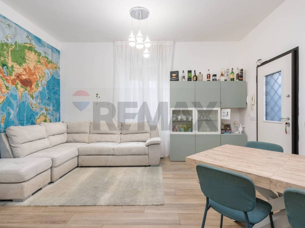 Appartamento a Roma in Via Rodolfo Grimaldi Casta, 21 - Foto 2