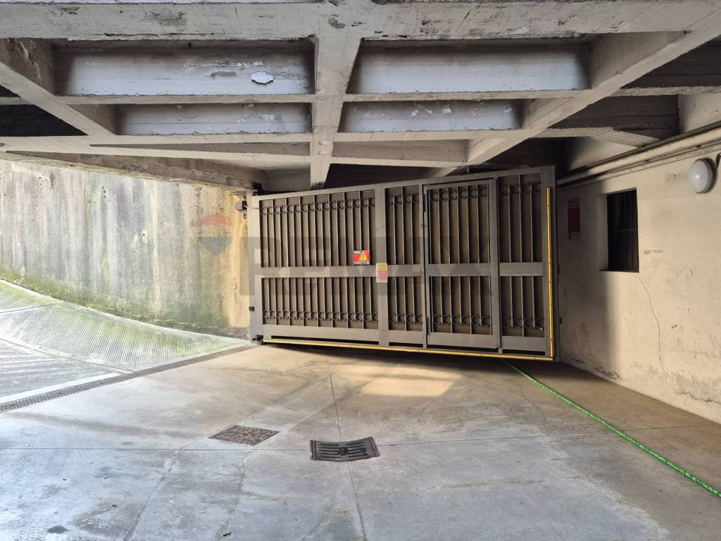 Box / garage a Bergamo in Via F.lli Calvi, 6 - Foto 5