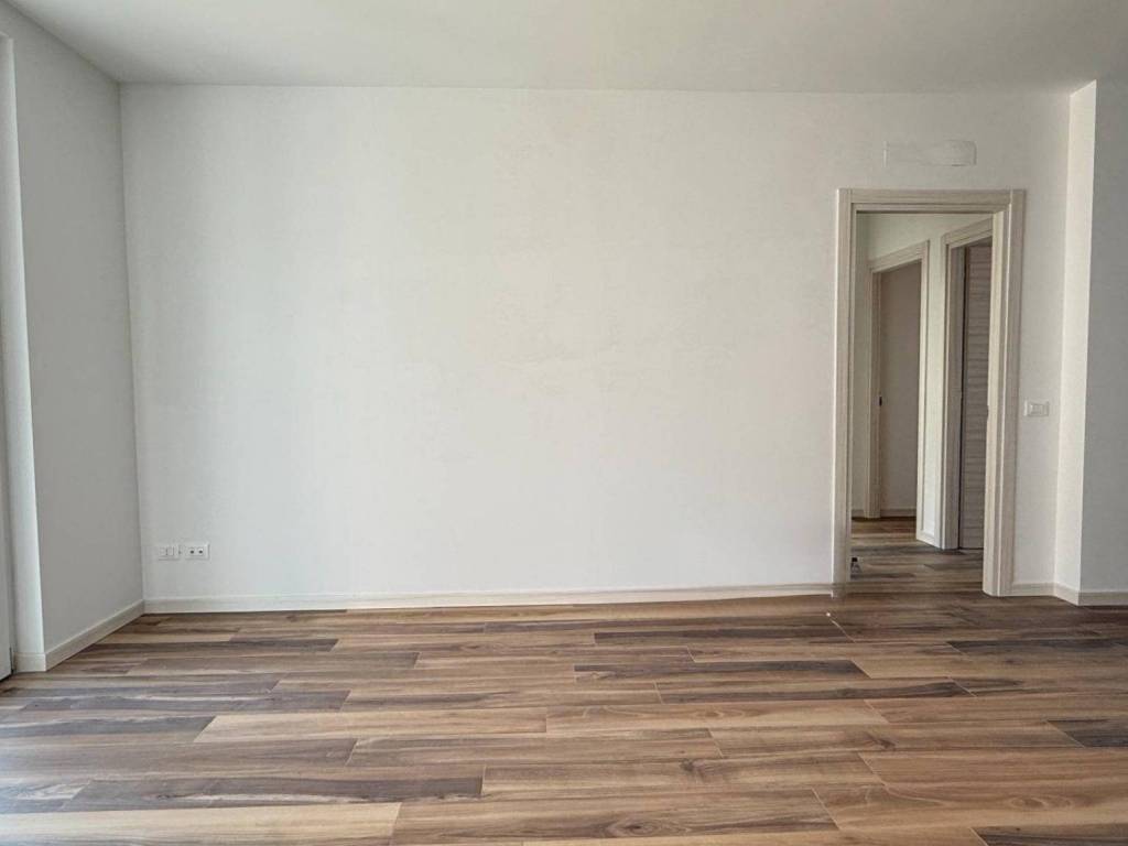 Appartamento a Bizzarone in Via Roma - Foto 3