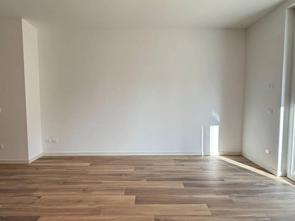 Appartamento a Bizzarone in Via Roma - Foto 5