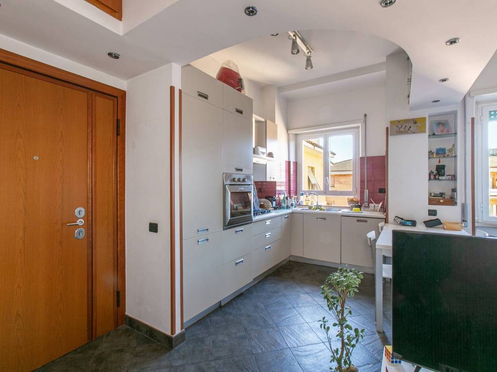 Appartamento a Roma in Via Leonardo Greppi, 118 - Foto 4