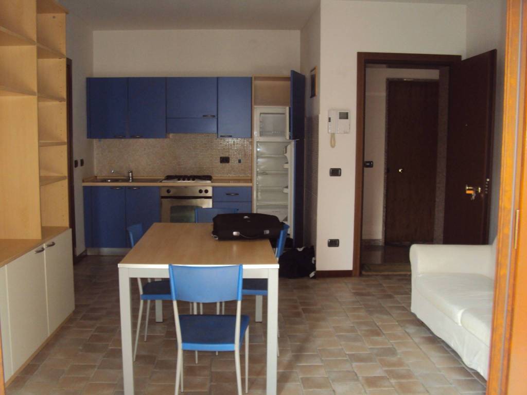 Appartamento a Verona in Via Regina Adelaide - Foto 5