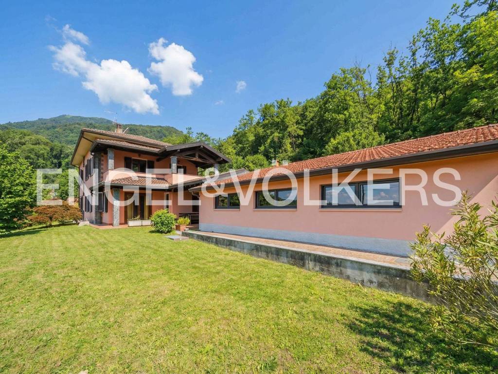 Villa a Cuveglio in Via Marianne, 46 - Foto 5