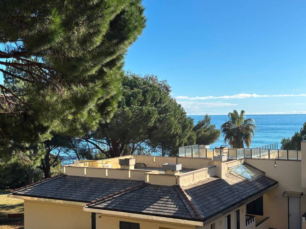 Appartamento a Arenzano in Via del Mare - Foto 5