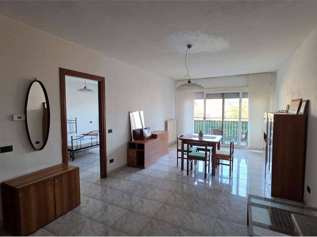 Appartamento a Como in Via Scalabrini, 50 - Foto 5