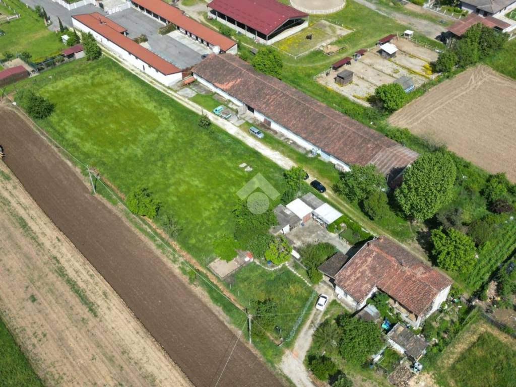Immobile a Verolanuova in Via Cascina Vigna Vecchia, 24 - Foto 2
