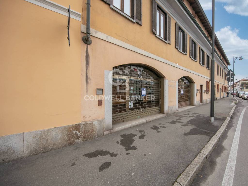 Immobile a Busto arsizio in PIAZZA ALESSANDRO MANZONI, 19 - Foto 4