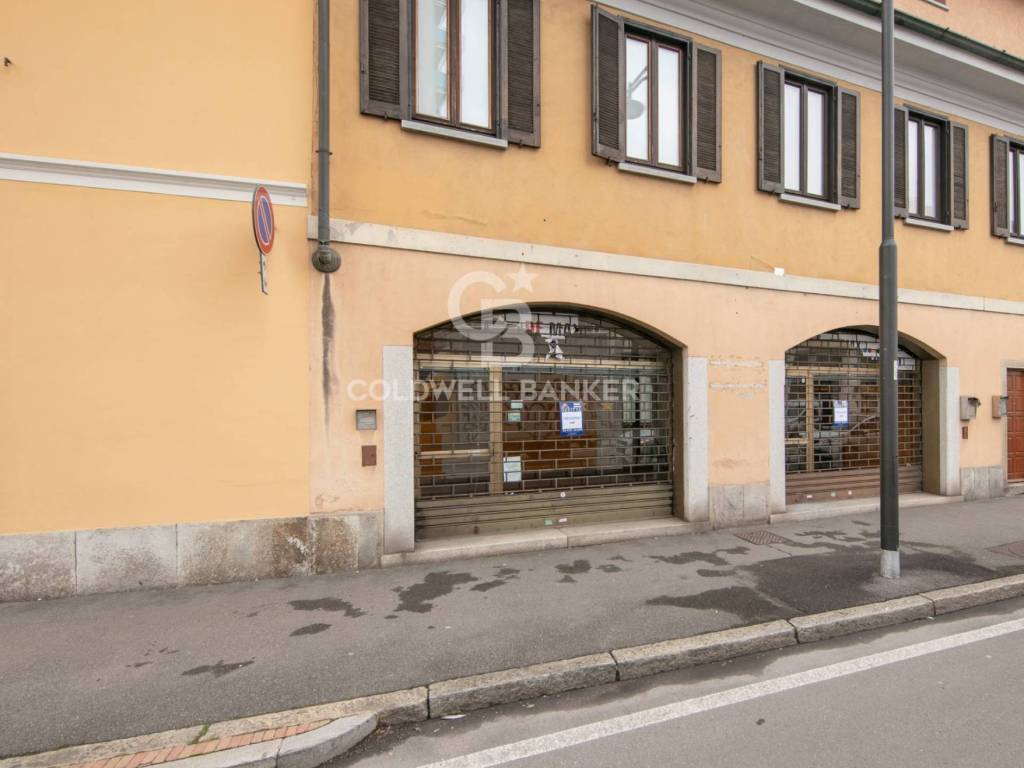 Immobile a Busto arsizio in PIAZZA ALESSANDRO MANZONI, 19 - Foto 5