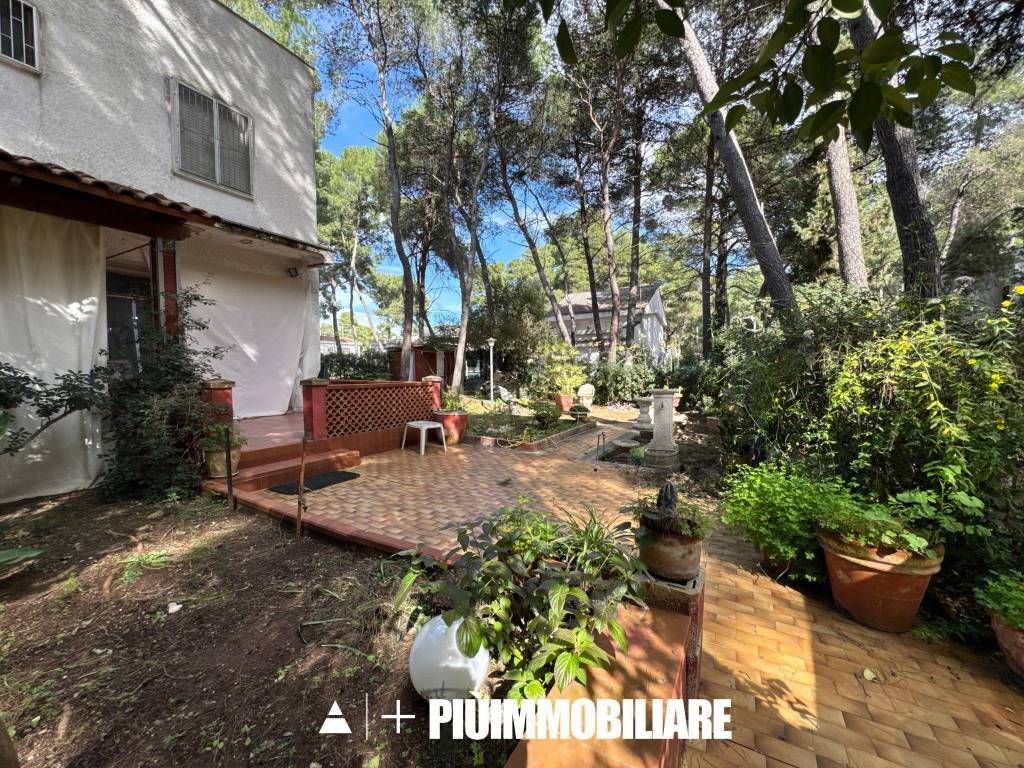 Casa indipendente a Castellaneta in Via Tereskova, 32 - Foto 5